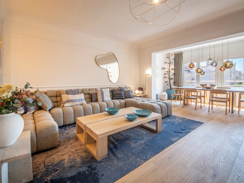 Paseo de Gracia, Plaza Cataluña